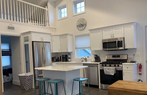 Lavallette House | Winter Beach Rental OBII ~~ 2BR, 1.5 bath~Beach House