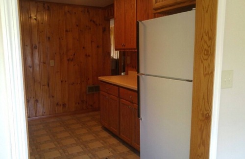 Friendship House | Winter Garage Parking! Lake house 30 minutes from Wisconsin Dells.