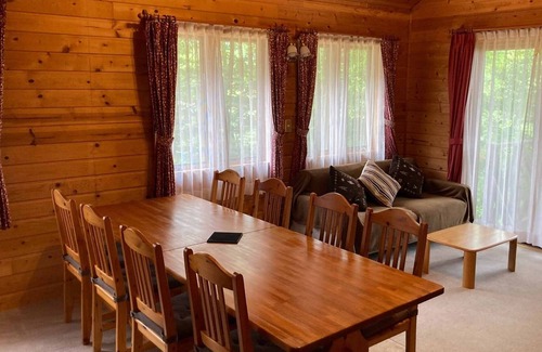 Madarao Mountain Resort Cottage | Winter Only Private Cottage Chamonix4 / Myoko Niigata