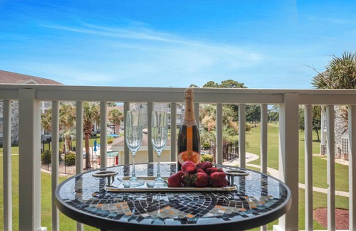 Central Myrtle Beach Condo | Winter Rates! Charming 2-Bedroom Condo with Modern Amenities in Myrtle Beach
