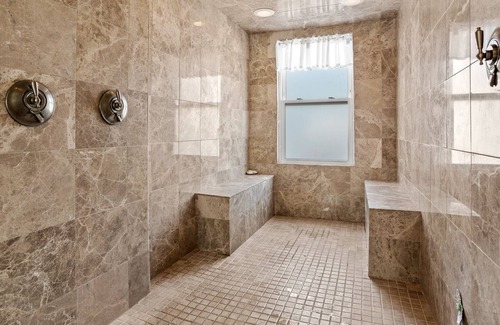 Salisbury Cottage | Winter Rental Avail. Oceanfront Custom Cottage Direct Beach Access