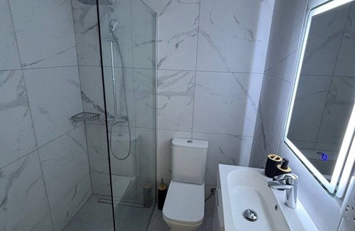 Paphos Cottage | WINTER SUN BY THE MED1nFully remodeled townhouse 5 minutes' walk from sea front