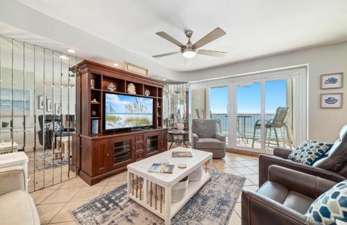 Gulf Shores Apartment | Winter Wonderland - Your Beachfront Escape