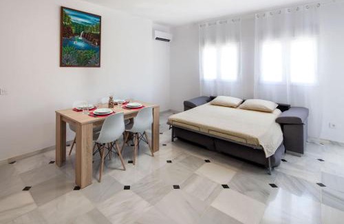 El Molinillo Apartment | WintowinRentals All Comforts Málaga Center