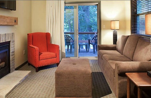 Wisconsin Dells Resort | WISC DELLS CHRISTMAS MTN VILLAGE 2 BR TOWNHOME 6/28/26-7/5/26