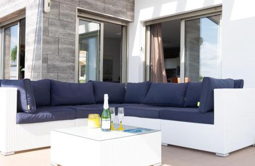 San Fulgencio Villa | Wishenjoy