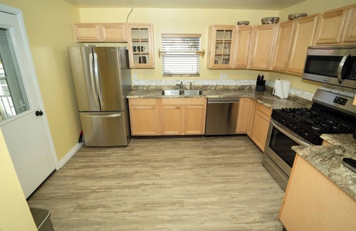 Globe House | Wisteria Place