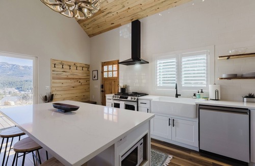 San Juan River Village House | Wolf Creek Riverside Chalet