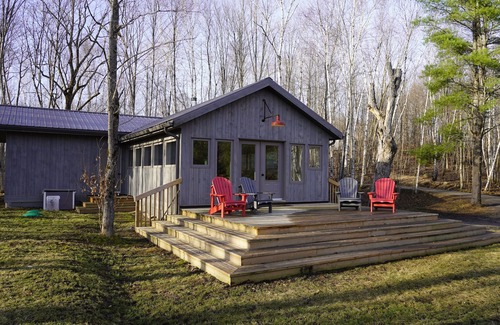 Utterson Cabin | Wolf lodge - Woodfield Family Nature Retreat Muskoka
