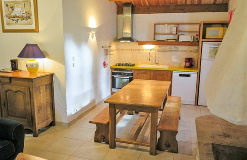 Blanquefort-sur-Briolance House | Wonderful private villa for 4 guests with WIFI, private pool, TV, terrace and pets allowed