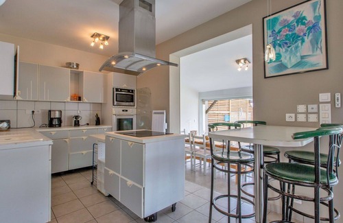 Vieux-Boucau-les-Bains House | Wonderful villa for 8 people with private pool, WIFI, TV and patio