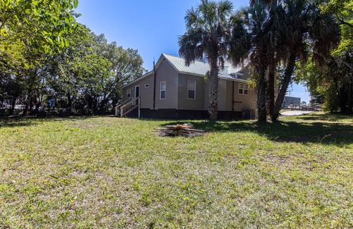 Lake City House | Wonderful 3-bedroom house Downtown in Lake City