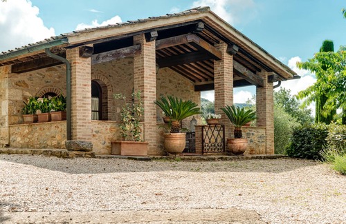 Simignano Ski Chalet | Wonderful family chalet, with swimming pool and panoramic terrace