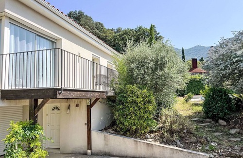 Montesquieu-des-Alberes House | Wonderful private villa for 6 guests with private pool, WIFI, A/C, TV and patio