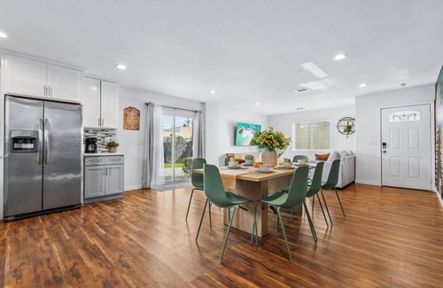 Los Angeles House | Wonderful Home near DTLA/Crypto Arena/Universal Studio