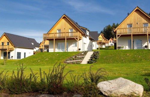Lojzova Paseka House | Wonderful private villa for 4 guests with TV, terrace and pets allowed