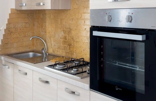 Padula Fede Villa | Wonderful private villa for 5 people with A/C, TV and pets allowed