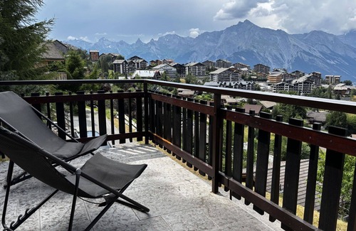 Nendaz House | Wonderful private villa for 8 guests with WIFI, TV and terrace