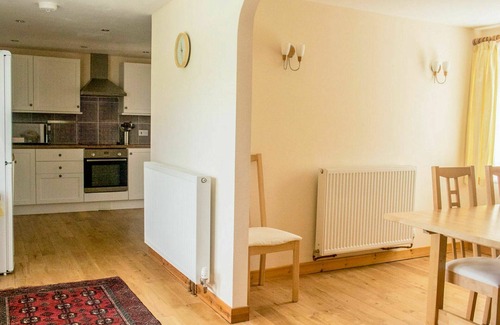 Breakish House | Wonderful private villa for 6 people with WIFI, TV, patio and pets allowed