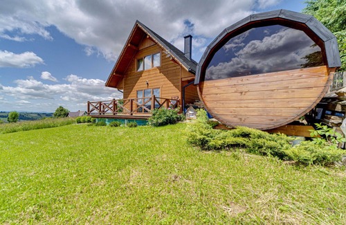 Czarny Dunajec House | Wonderful private villa for 7 guests with WIFI, TV, patio and pets allowed