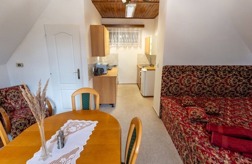Vysoka House | Wonderful private villa for 4 people with WIFI, TV and patio