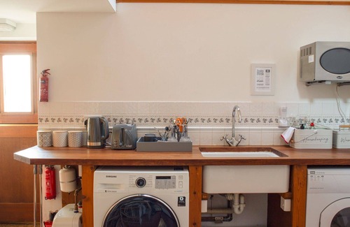 Breakish House | Wonderful private villa for 6 guests with WIFI and TV