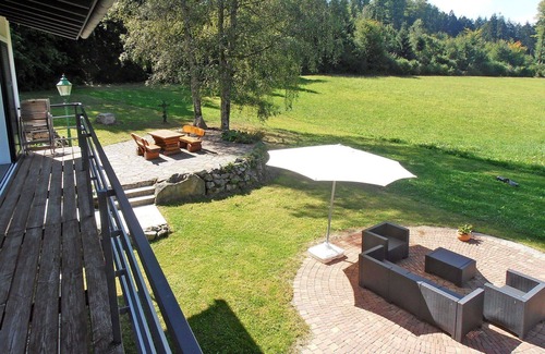 Gutach im Breisgau House | Wonderful private villa for 7 guests with WIFI, TV, patio, pets allowed and panoramic view