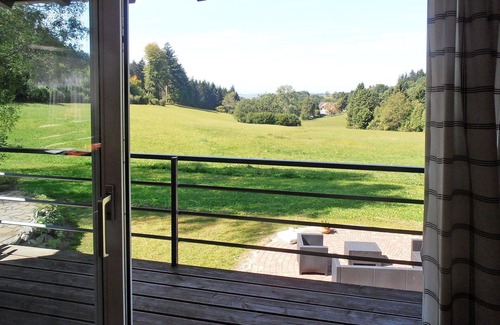 Gutach im Breisgau House | Wonderful private villa for 7 guests with WIFI, TV, patio, pets allowed and panoramic view