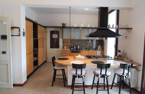 Castronno Villa | Wonderful private villa for 10 guests with WIFI, A/C, TV and terrace