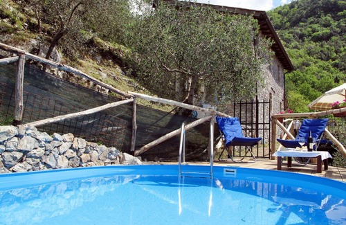 Camaiore House | Wonderful private villa for 4 people with WIFI, private pool, TV, terrace and panoramic view