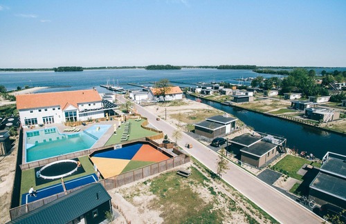 Nunspeet House | Wonderful private villa for 6 guests with pool, WIFI, TV and terrace