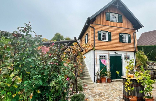 Sankt Anna am Aigen House | Wonderful private villa for 2 people with WIFI, patio and pets allowed