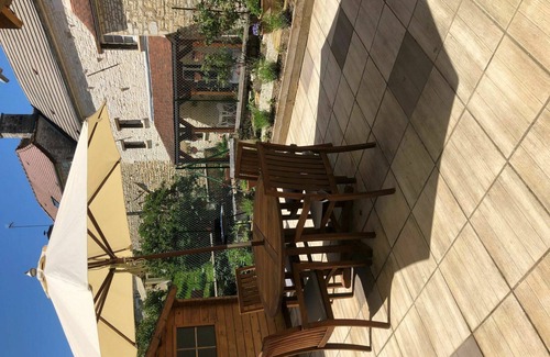 Viviers House | Wonderful private villa for 4 people with WIFI, TV, terrace and pets allowed