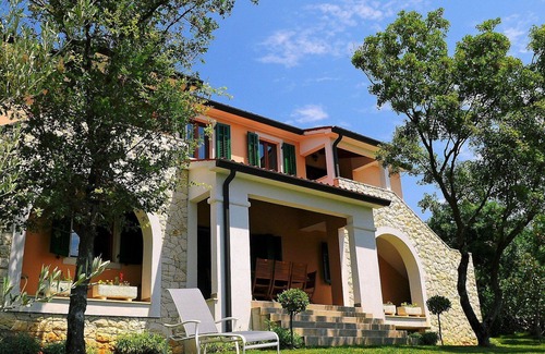 Diminici Villa | Wonderful private villa for 10 people with WIFI, pool, A/C, TV and terrace