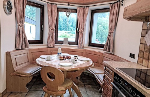 Woergl House | Wonderful private villa for 10 guests with private pool, WIFI, hot tub, TV and terrace