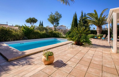 Costa Nova House | Wonderful private villa for 6 people with private pool, A/C, WIFI, TV and patio