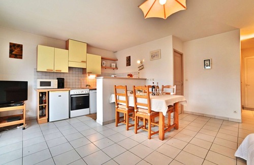 Domino House | Wonderful private villa for 5 guests with WIFI, TV, terrace and pets allowed
