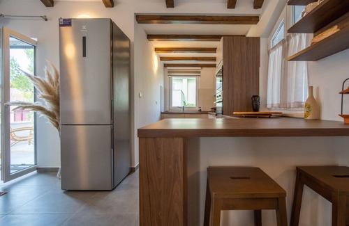 Cunski House | Wonderful private villa for 12 people with WIFI, hot tub, A/C, TV and patio