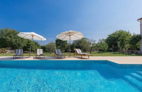 Filipana House | Wonderful private villa for 6 guests with WIFI, A/C, private pool, TV, terrace and pets allowed