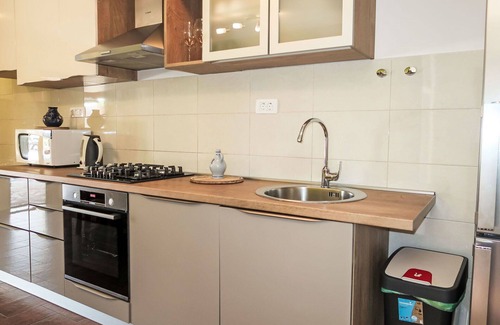 Susnjevica House | Wonderful private villa for 6 people with WIFI, A/C, private pool, TV, terrace and pets allowed