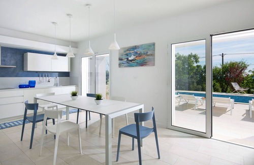 Stanisovi Villa | Wonderful private villa with WIFI, private pool, A/C, TV, terrace, pets allowed and panoramic view