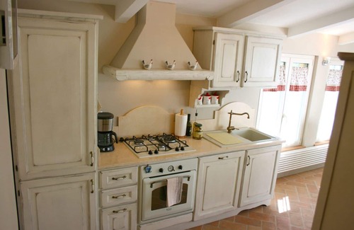Il Borgo Villa | Wonderful private villa for 3 guests with pool, A/C, WIFI, TV and terrace