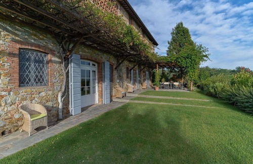 Nozanno Villa | Wonderful private villa for 18 guests with A/C, private pool, WIFI, hot tub, TV and patio