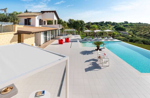 Ribera Villa | Wonderful private villa for 6 people with WIFI, private pool, A/C, TV, patio and panoramic view