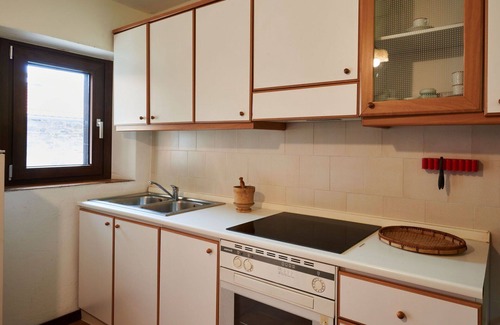 Dascio House | Wonderful private villa for 3 people with WIFI, patio and pets allowed