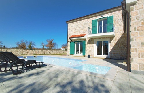 Drinovci House | Wonderful private villa with WIFI, private pool, A/C, TV, terrace, pets allowed and panoramic view
