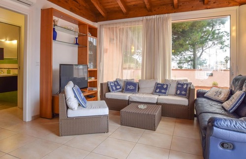 Tonnarella House | Wonderful, spacious vacation home right on the harbor.
