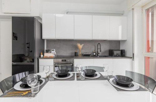 Barona Apartment | Wonderful View on CityLife-Suite Near Metro M2