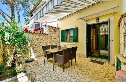 Selce House | Wonderful villa for 4 people with A/C, WIFI, TV and terrace