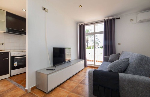 San Juan de Alicante House | Wonderful villa for 10 people with A/C, WIFI, private pool, TV and terrace
